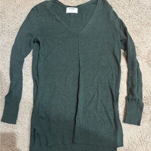 Old Navy Women's Deep Green V-Neck Sweater